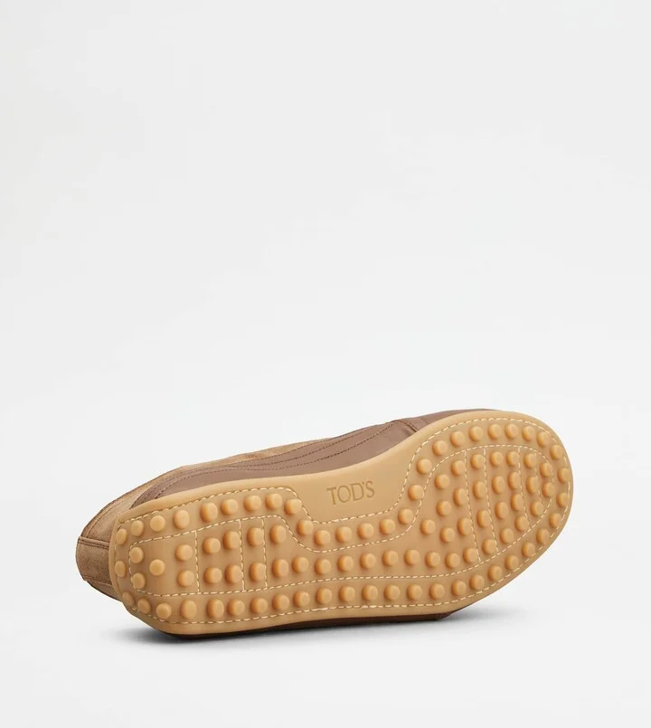 Sneakers in Suede - Image 4