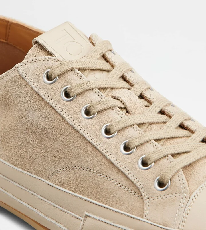 Sneakers in Suede - Image 5