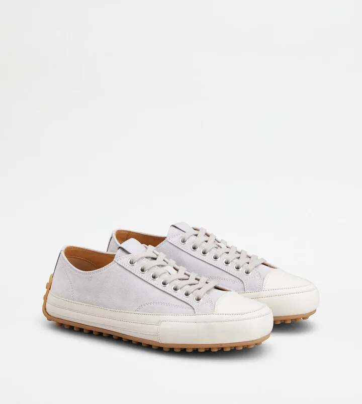 Sneakers in Suede - Image 2