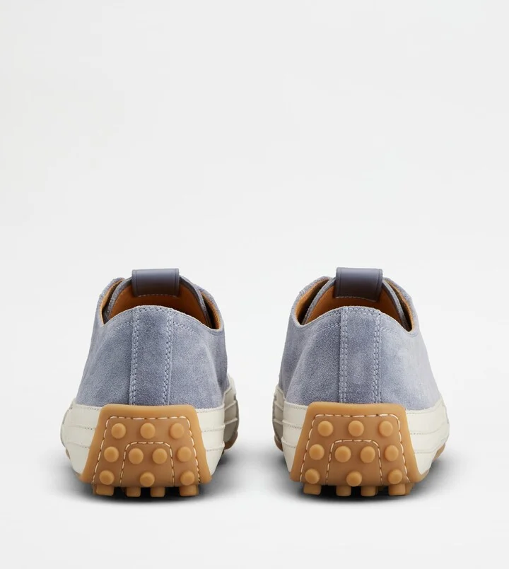 Sneakers in Suede - Image 3
