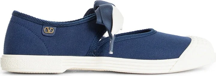 Sneakers in tela baia per baia