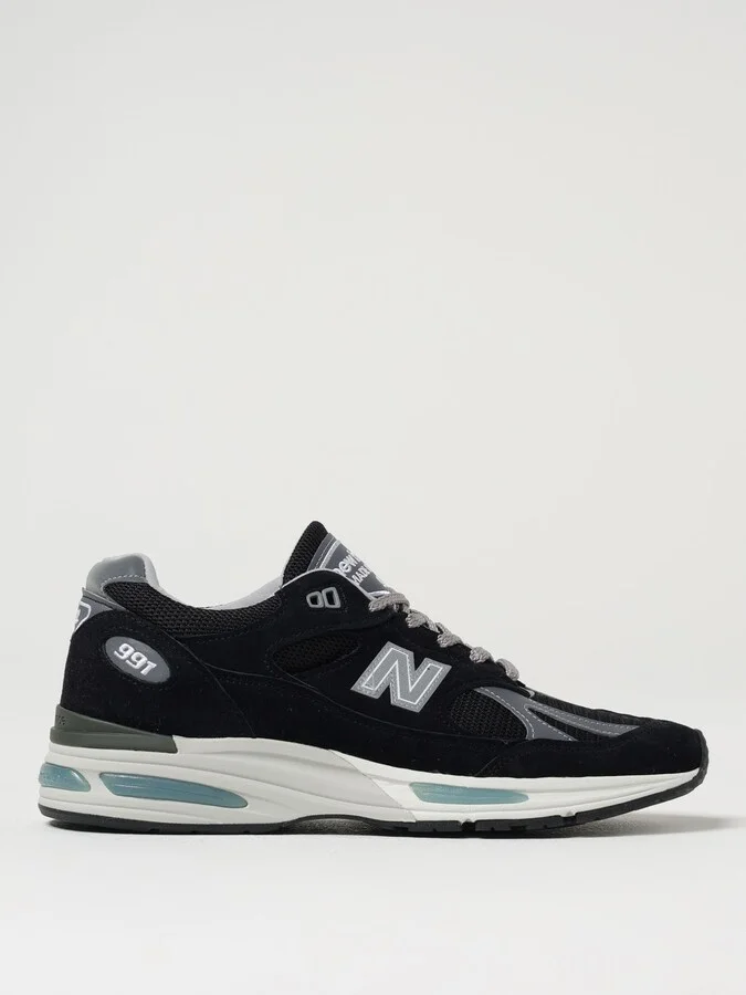 Sneakers NEW BALANCE Men color Black