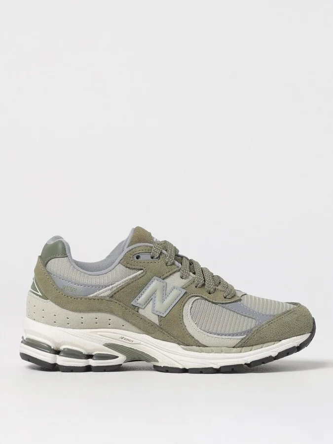 Sneakers NEW BALANCE Woman color Green