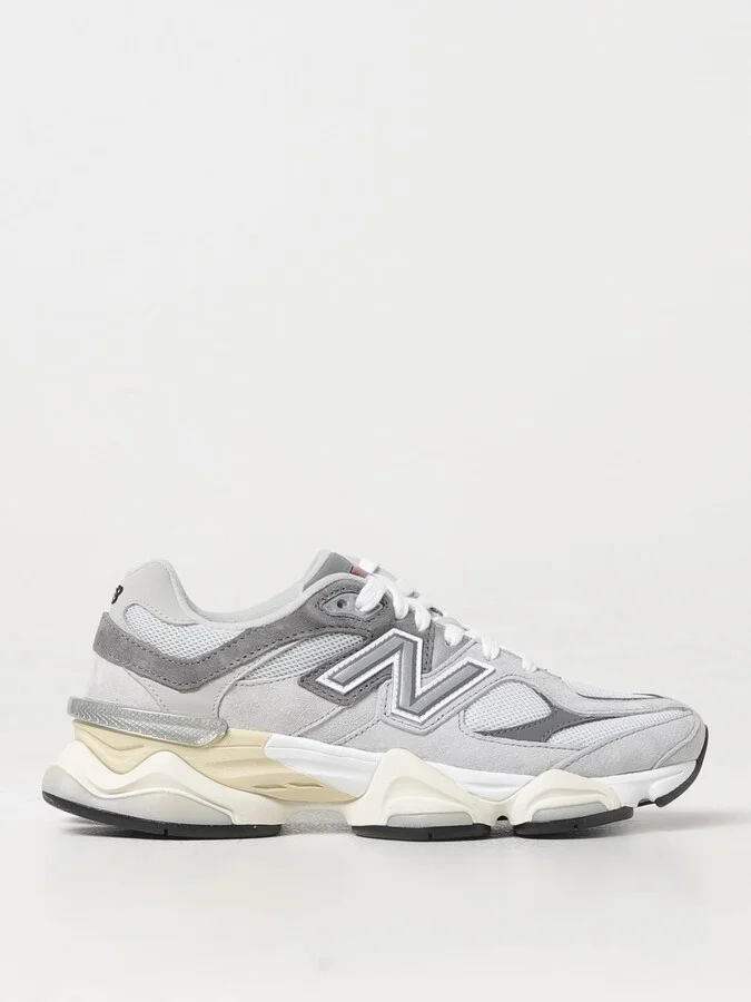 Sneakers NEW BALANCE Woman color Grey