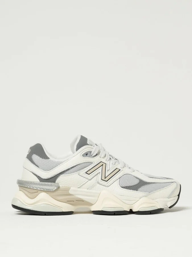 Sneakers NEW BALANCE Woman color Grey