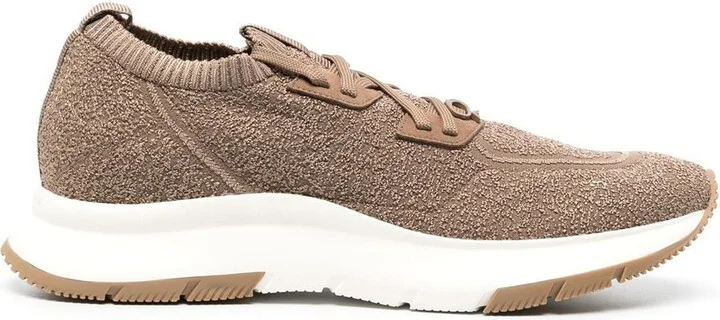 Sneakers & Slip-On Brown