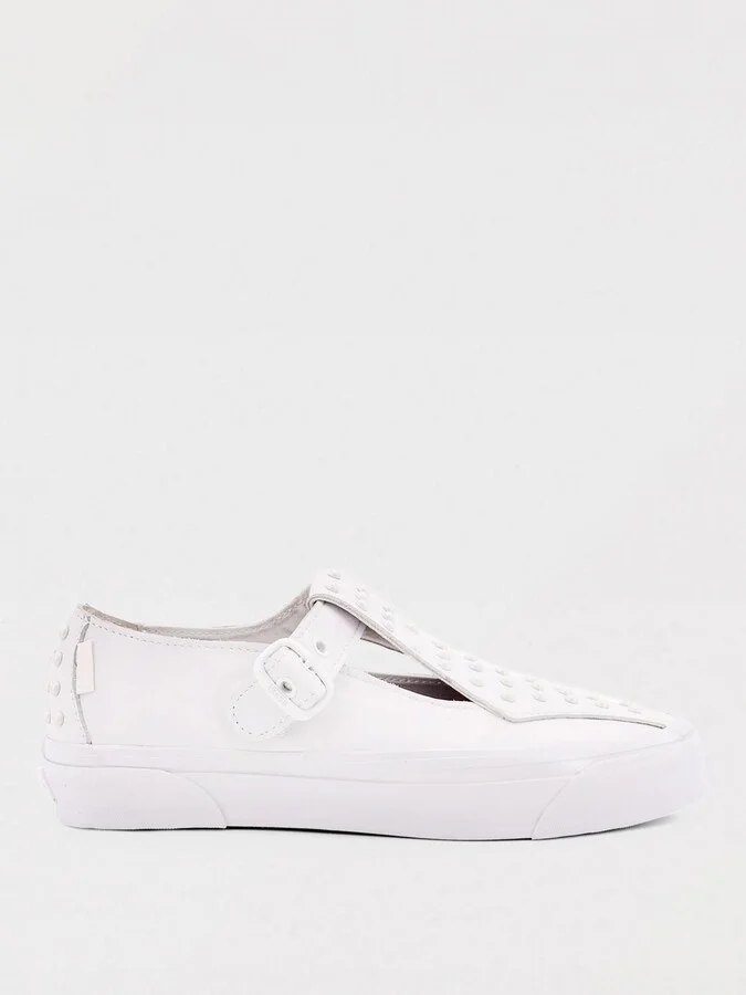 Sneakers VANS Men color White