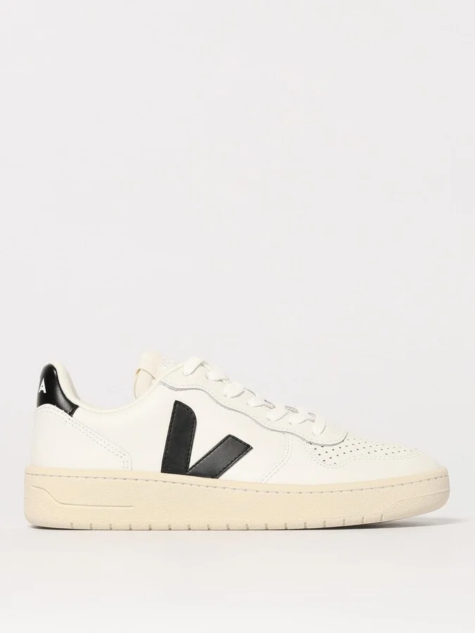 Sneakers VEJA Woman color Black
