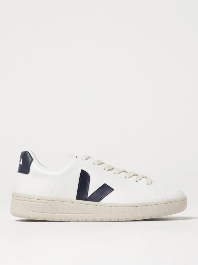 Sneakers VEJA Woman color White