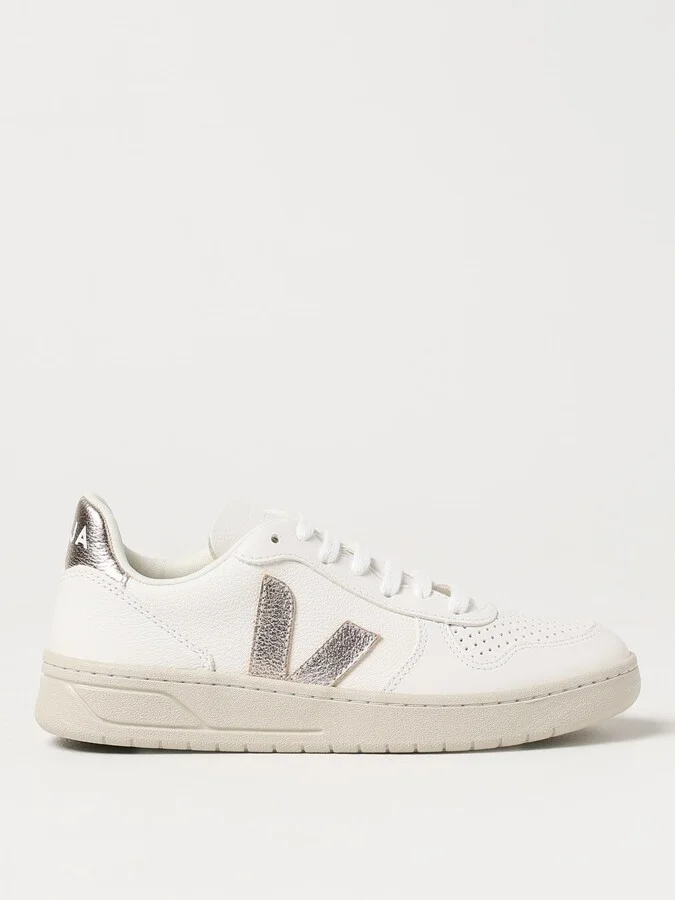 Sneakers VEJA Woman color White