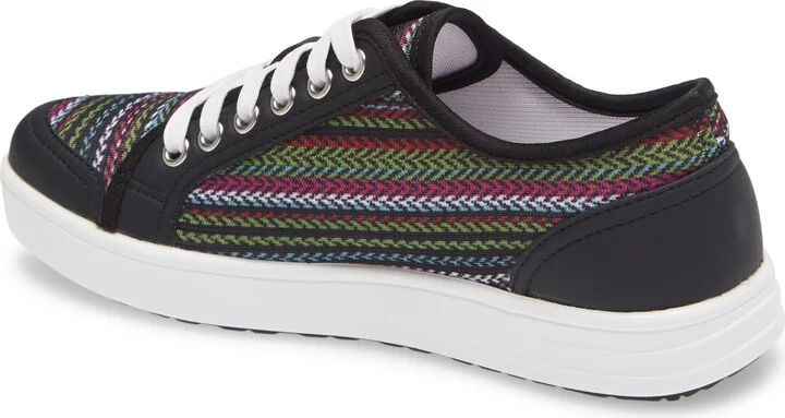 Sneaq Sneaker - Image 2
