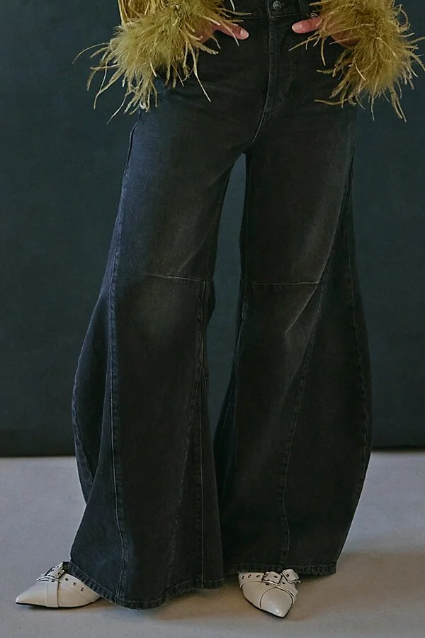 So 90s Kitten Heels - Image 5