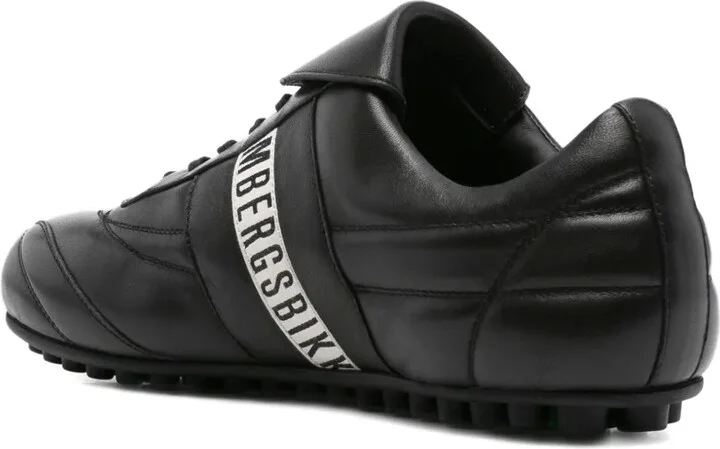 Soccer sneakers - Image 3