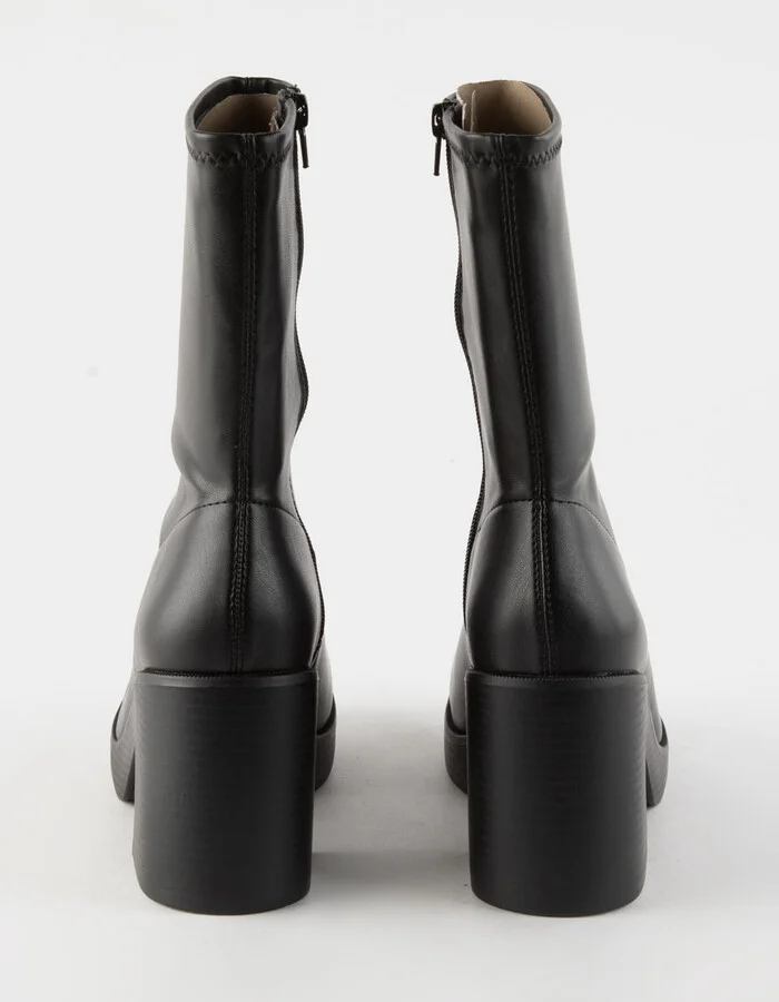 SODA Stretch Faux Leather Womens Boots - Image 4