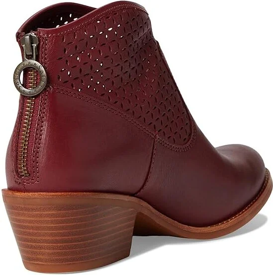 Sofft Aisley Perf Women's Boots Damasco Red : 8.5 M (B), Leather - Image 4