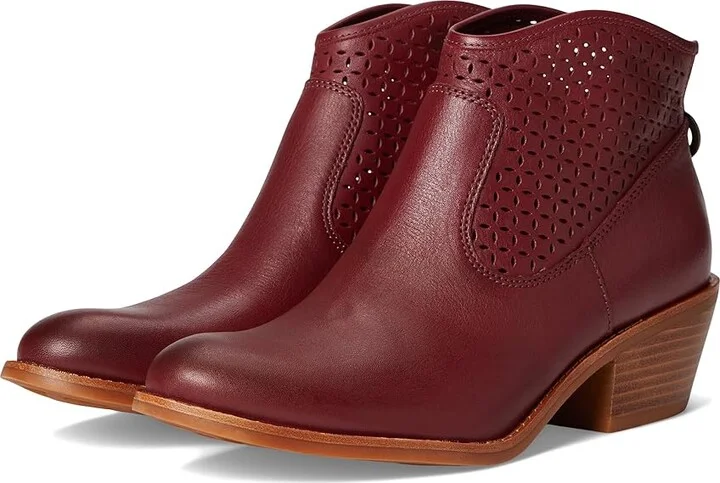 Sofft Aisley Perf Women's Boots Damasco Red : 8.5 M (B), Leather