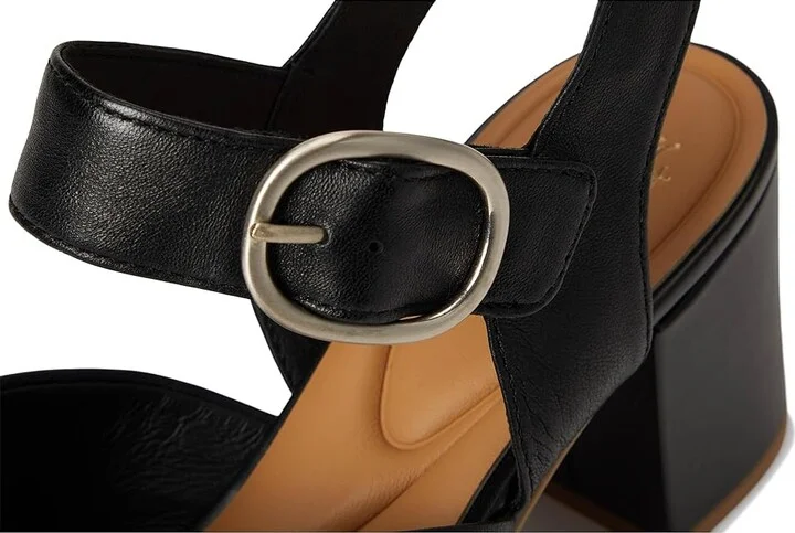 Sofft Lizzie Women's Sandals Black : 8.5 M (B), Leather/Rubber - Image 7