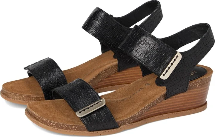 Sofft Women's Verdi II Wedge Sandal