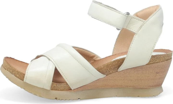 Sofie Wedge Sandal - Image 8