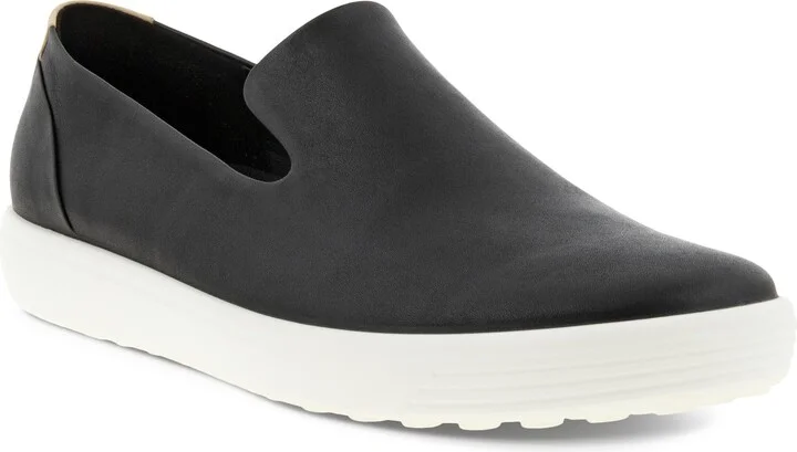 Soft 7 Slip-On Sneaker