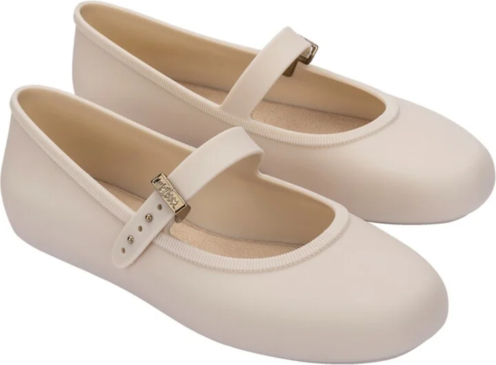 Beige/ Beige