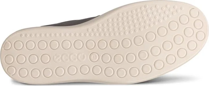 Soft Classic Sneaker - Image 6