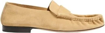 Soft loafers in leather