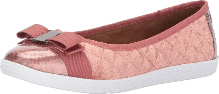 Soft Style by Hush Puppies Women's Faeth Flat