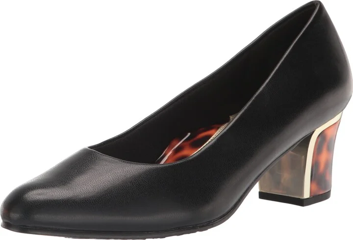 Soft Style Women's Deanna Pump