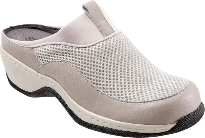 Softwalk Aberdeen Sneaker