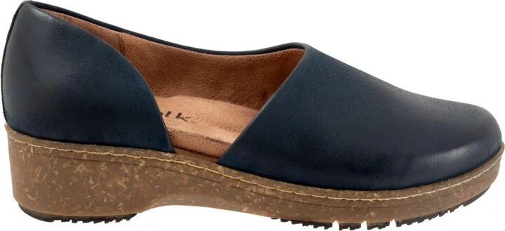 Softwalk Addie Clog - Image 11