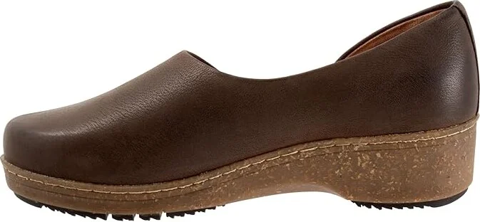 SoftWalk Addie Women's Shoes Dark Brown Nubuck : 7 WW (EE), Leather - Image 6