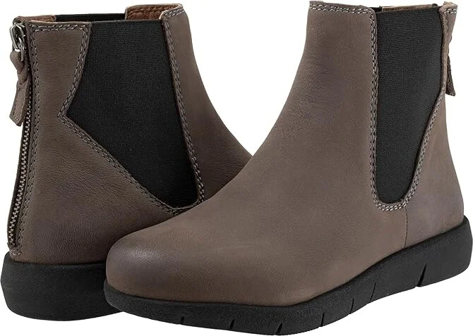 SoftWalk Albany Women's Boots Grey : 9.5 W (D), Leather