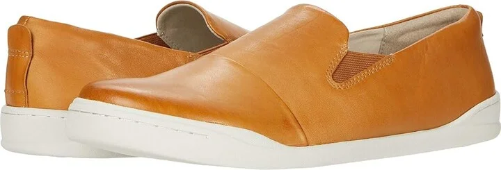 SoftWalk Alexandria Women's Shoes Camel Leather : 7 N (AA)