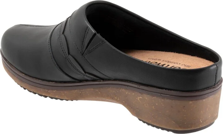Softwalk Amber 3.0 Clog - Image 3