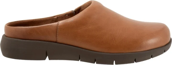 Softwalk Andria Clog - Image 6