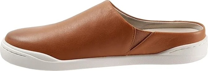 SoftWalk Auburn Women's Shoes Saddle : 7.5 N (AA), Leather - Image 6