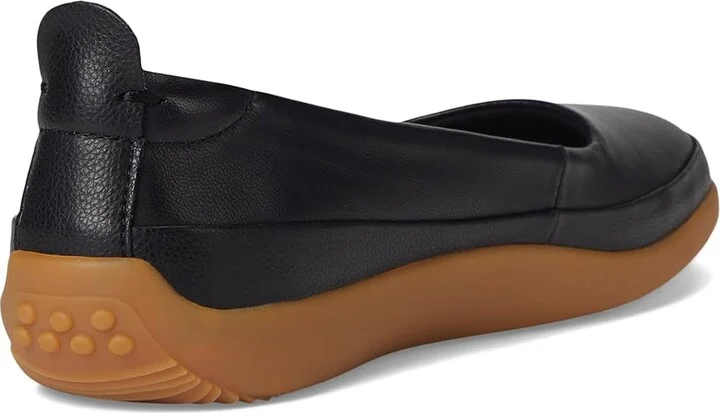 SoftWalk Disa Women's Flat Shoes Black : 6.5 W (D), Leather - Image 4