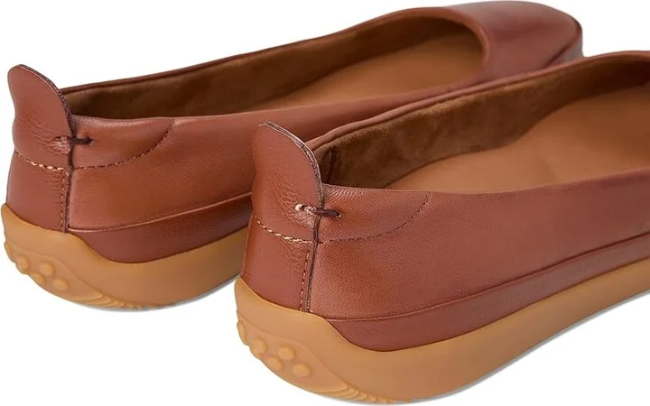 SoftWalk Disa Women's Flat Shoes Luggage : 8 N (A), Leather - Image 7