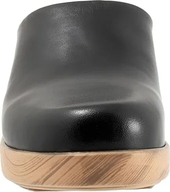 SoftWalk Felida Women's Slippers Black : 10.5 N (AA), Leather - Image 5