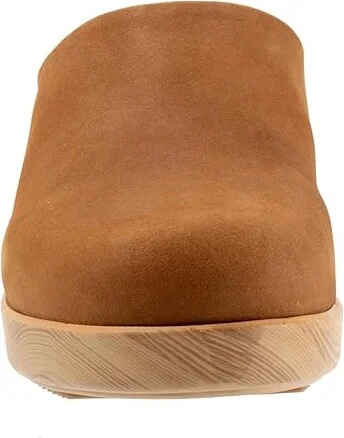 SoftWalk Felida Women's Slippers Tan Nubuck : 11 N (AA), Leather - Image 5