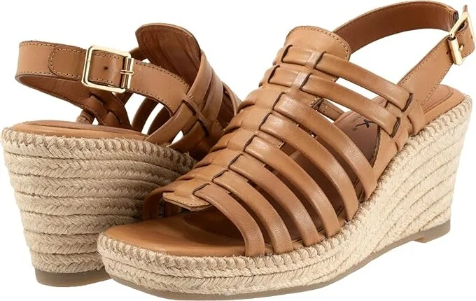 SoftWalk Havana Women's Sandals Tan : 7 M (B), Leather/Rubber