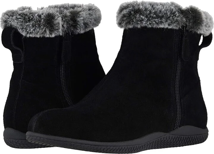 SoftWalk Helena Women's Boots Black Suede : 7 N (AA)