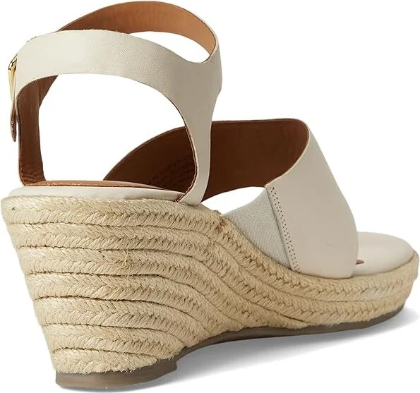 SoftWalk Hilo Women's Sandals Ivory : 7.5 M (B), Leather - Image 4