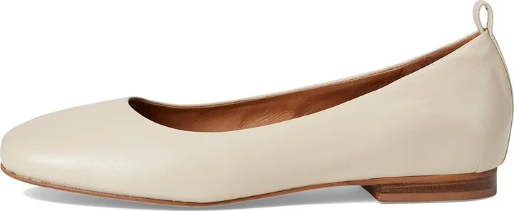 SoftWalk Kiris Women's Flat Shoes Ivory : 11 M (B), Leather - Image 6