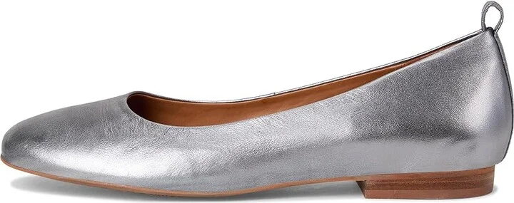 SoftWalk Kiris Women's Flat Shoes Pewter : 5 M (B), Leather - Image 6