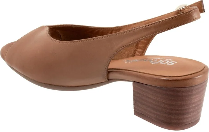 Softwalk Lakewood Sandal - Image 9