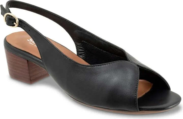 Softwalk Lakewood Sandal