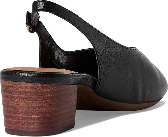SoftWalk Lakewood Women's Sandals Black : 10.5 M (B), Leather - Image 4