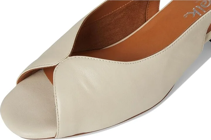 SoftWalk Lakewood Women's Sandals Ivory : 6 M (B), Leather - Image 7